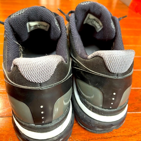 Nike Air Max+ 2010 - Picture 3 of 4